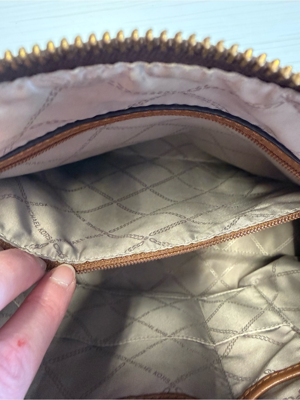Michael Kors Signature MK Brown Tan Hobo Shoulder Crossbody Bag + Dust Bag - Picture 7 of 9